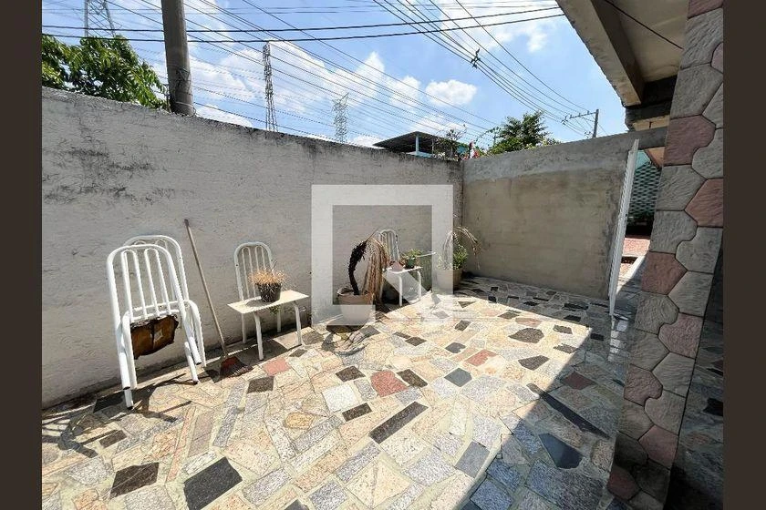 Rental house with balcony, 2 bedrooms and 120 m² — photo 37