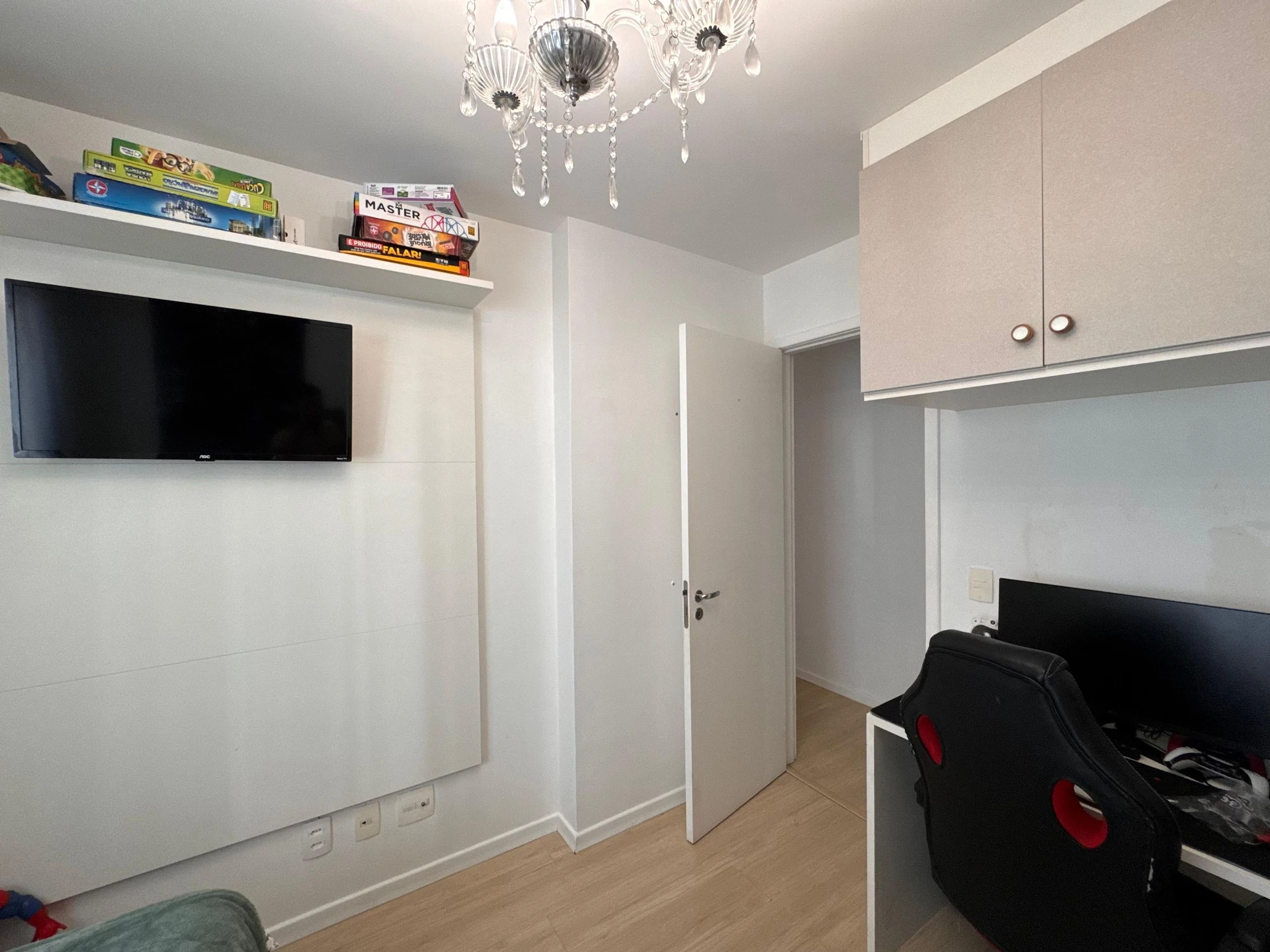 Apartamento mobiliado com 3 quartos e varanda fechada — photo 29