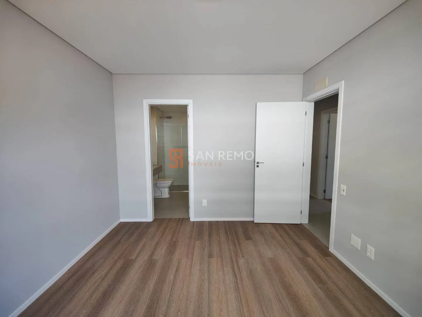 Apartamento de 3 habitaciones con 3 suites y 171 m² — photo 12