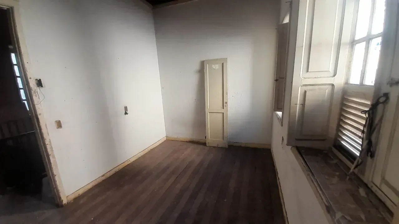 Unfurnished house with 3 bedrooms and 3 bathrooms — photo 29