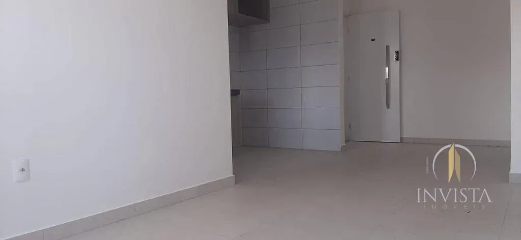 Floor-to-ceiling windows in a 2-bedroom apartment, 56 m² — photo 10