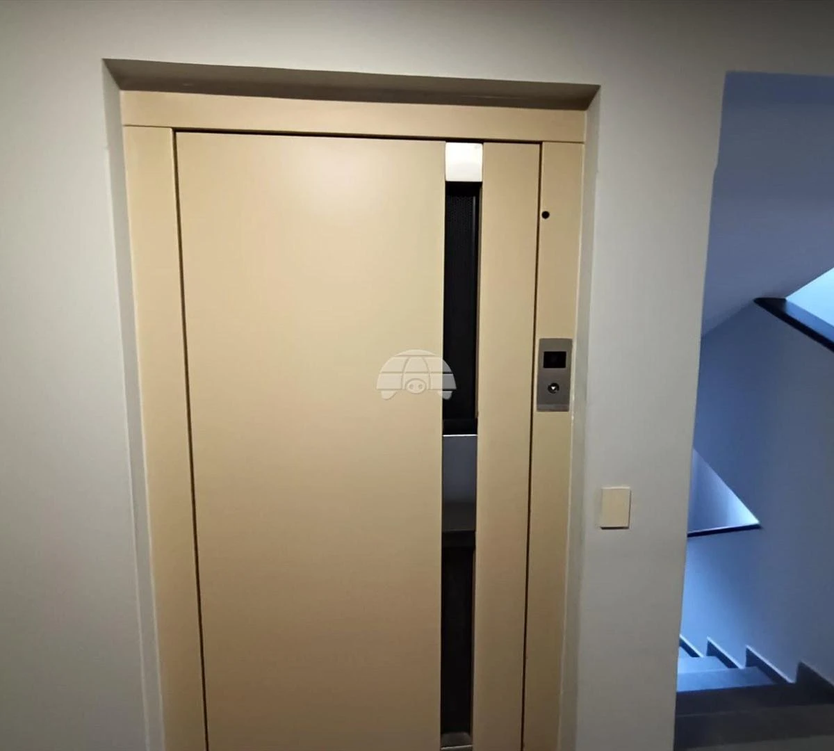 Furnished apartment, 70 m², with a washing machine