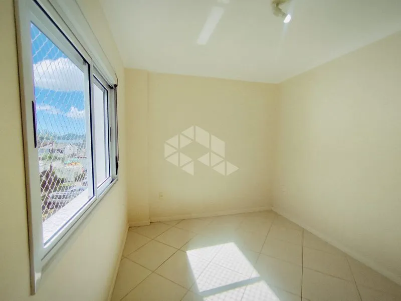 3-bedroom apartment in a building with a pool — photo 18