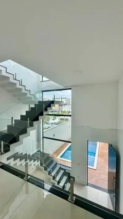 Casa com 5 suítes e piscina externa no condomínio — photo 4