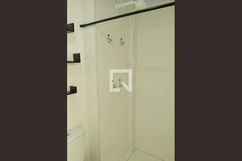 1-bedroom apartment with balcony and 1 parking spot — photo 2