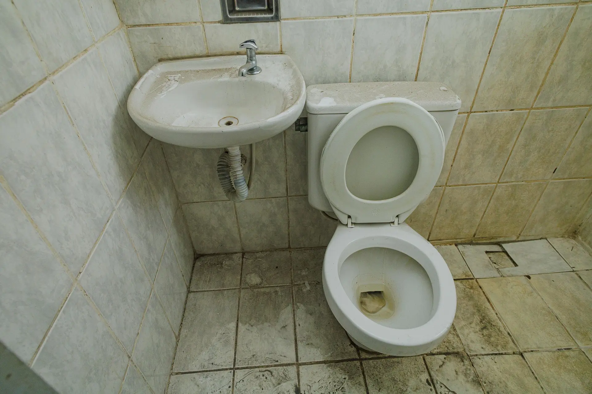 Apartamento con jardín privado y 2 dormitorios — photo 16