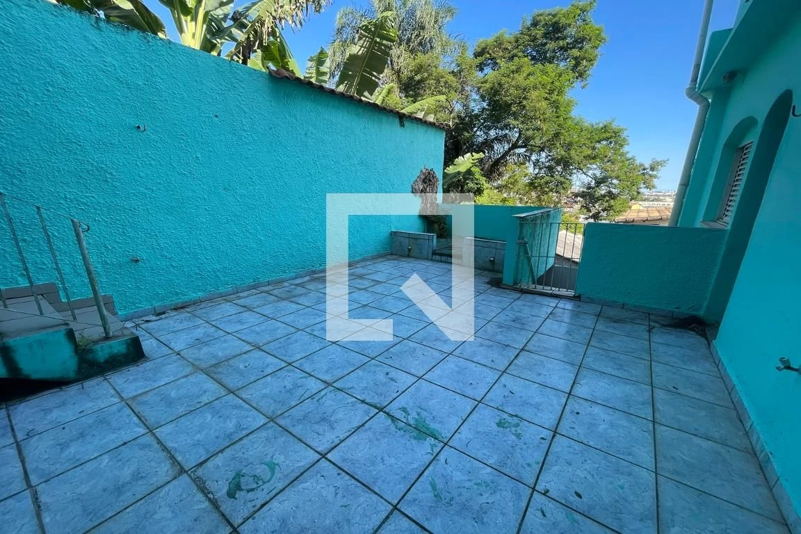 Casa para alugar com 4 quartos, varanda e quintal — photo 48