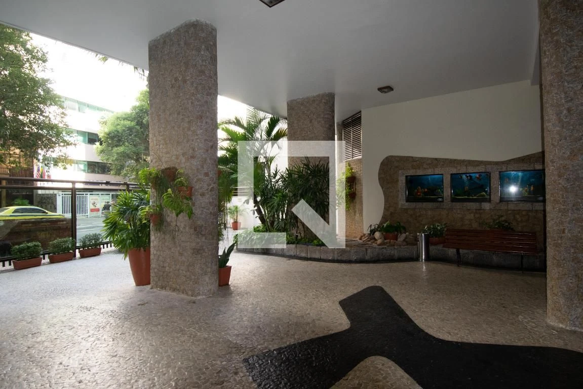 2-bedroom apartment with a private BBQ — photo 8
