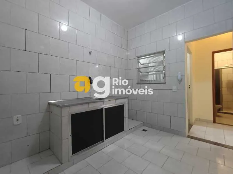 Unfurnished house with 1 bedroom, 1 bathroom and parking — photo 2
