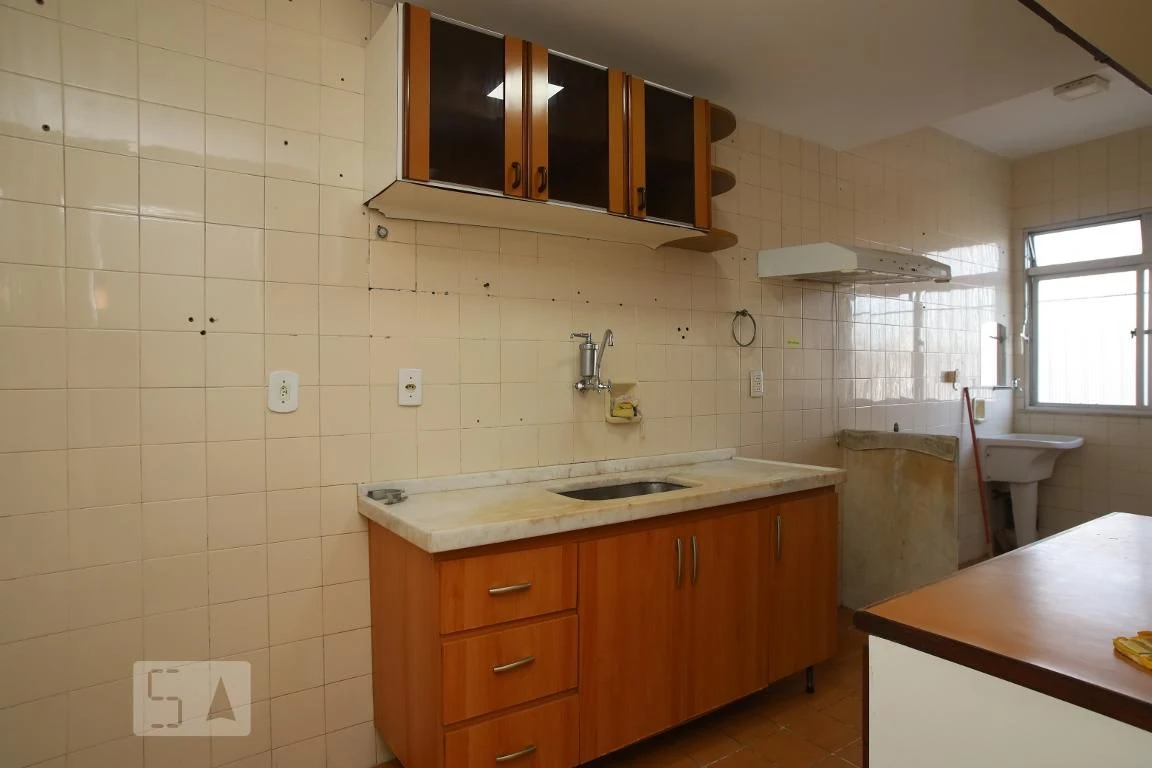 Home office in a 2-bedroom apartment, 60 m² — photo 2