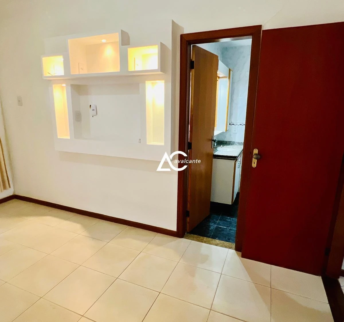 Дом 200 м² с отдельной кухней и 3 парковками — photo 22