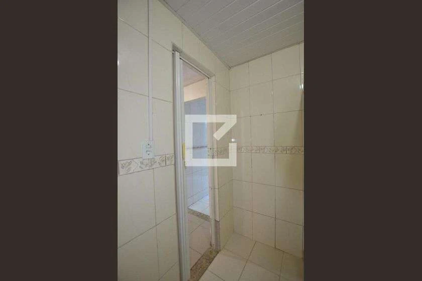 70 m² apartment with 2 bedrooms and a balcony — photo 18