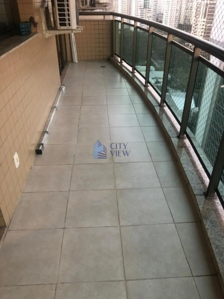 Квартира с 3 спальнями и панорамными окнами — photo 18