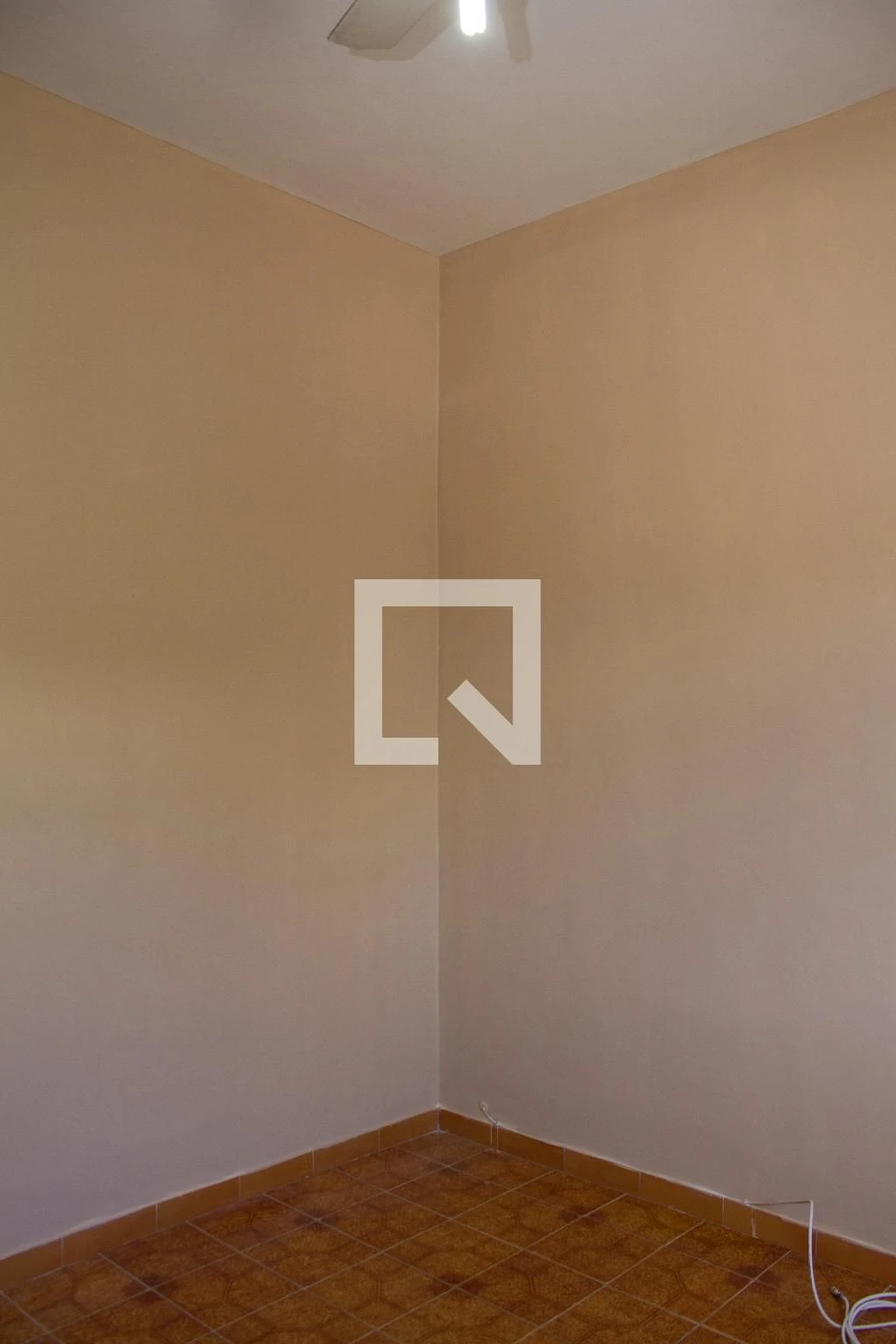 3-bedroom apartment with balcony and private outdoor space — photo 10