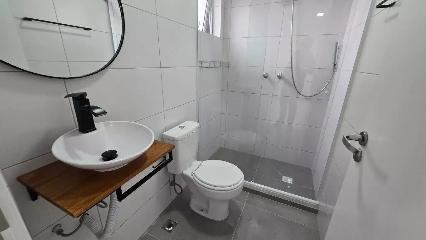 Apartment on the 6th floor with a washing machine — photo 11
