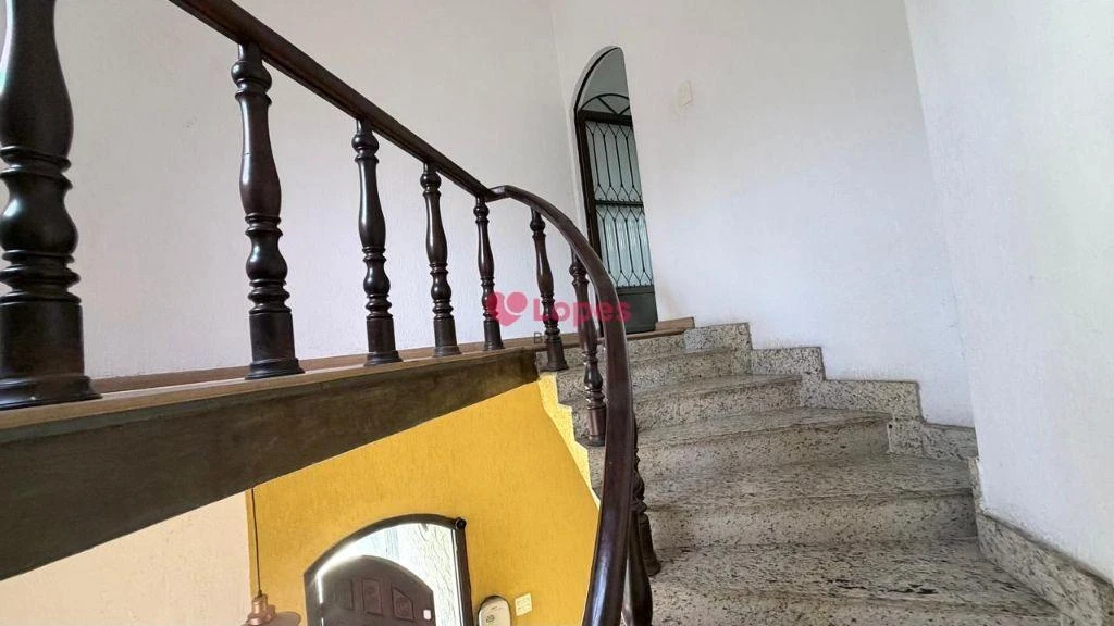 Casa de 450 m² com 3 quartos e fogão a gás — photo 18