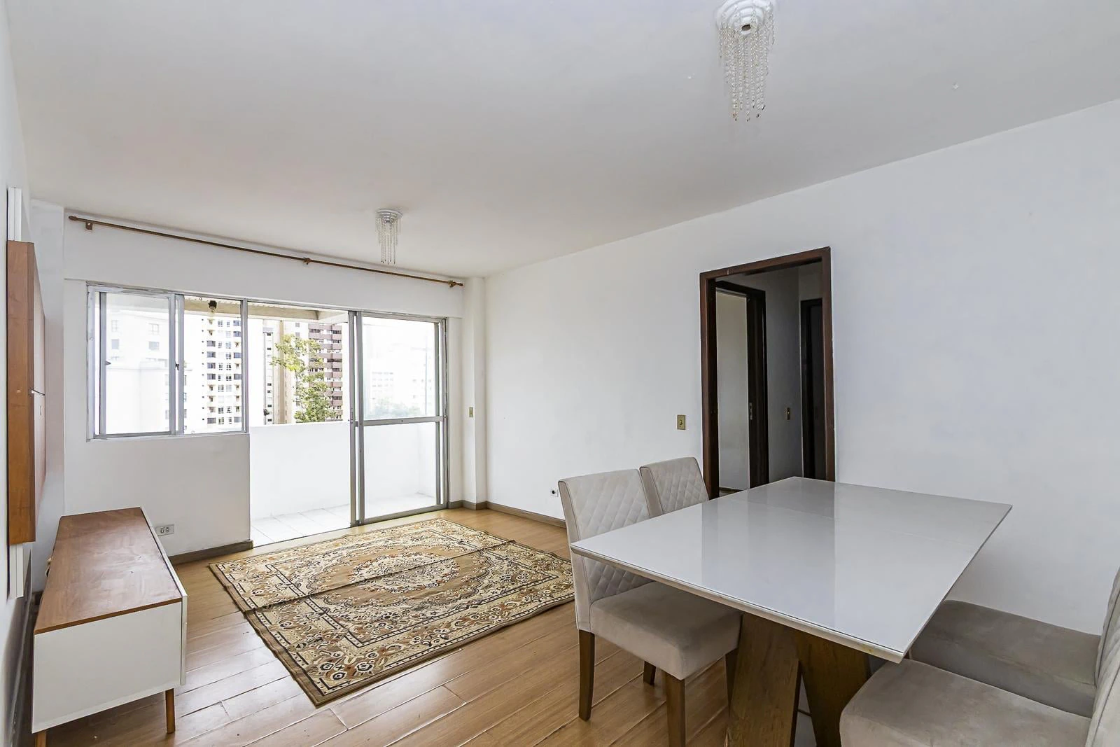 Apartment, 66 m², with wood or laminate floors