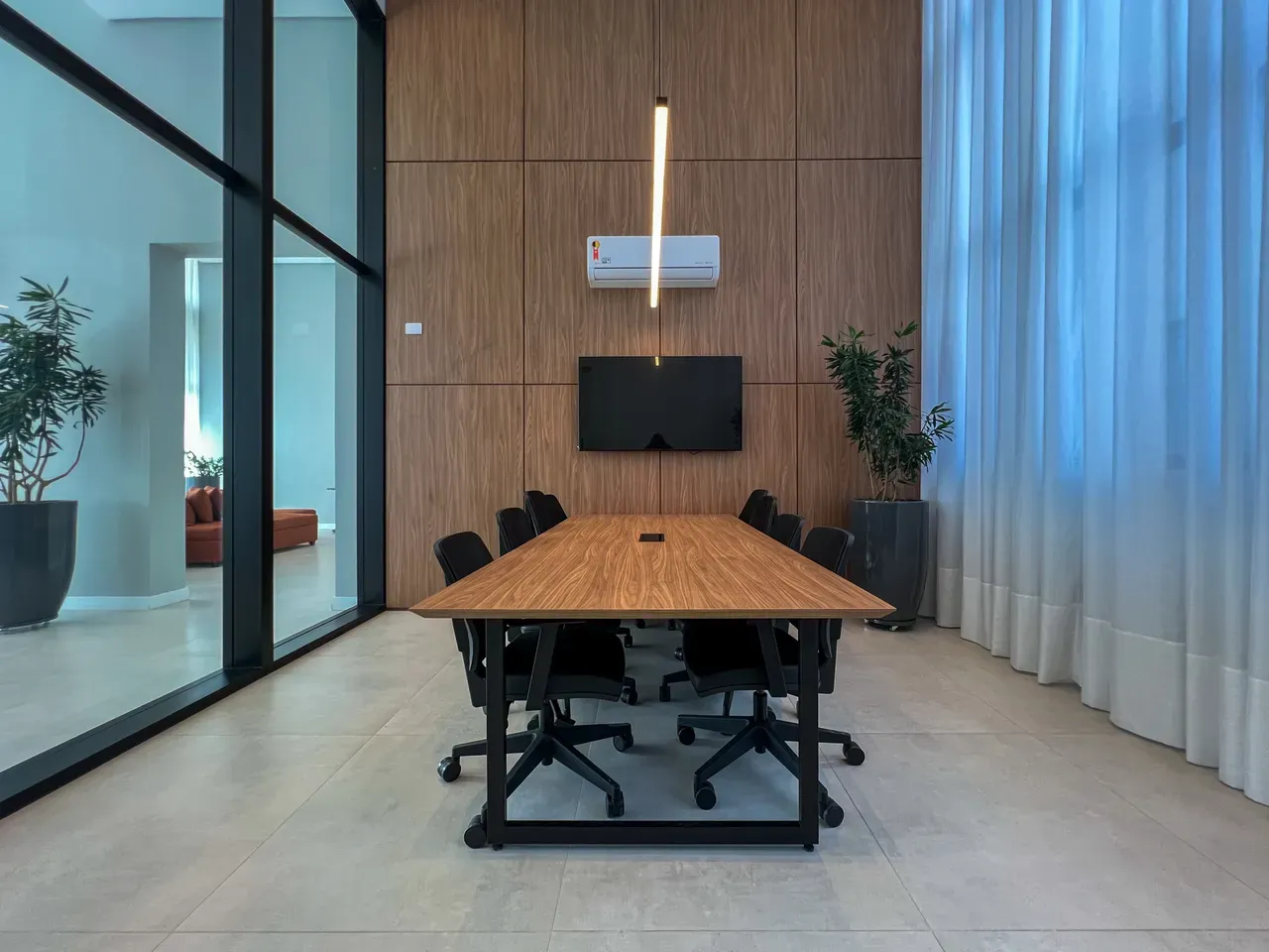 Apartamento, 26 m², com piso de madeira ou laminado — photo 22