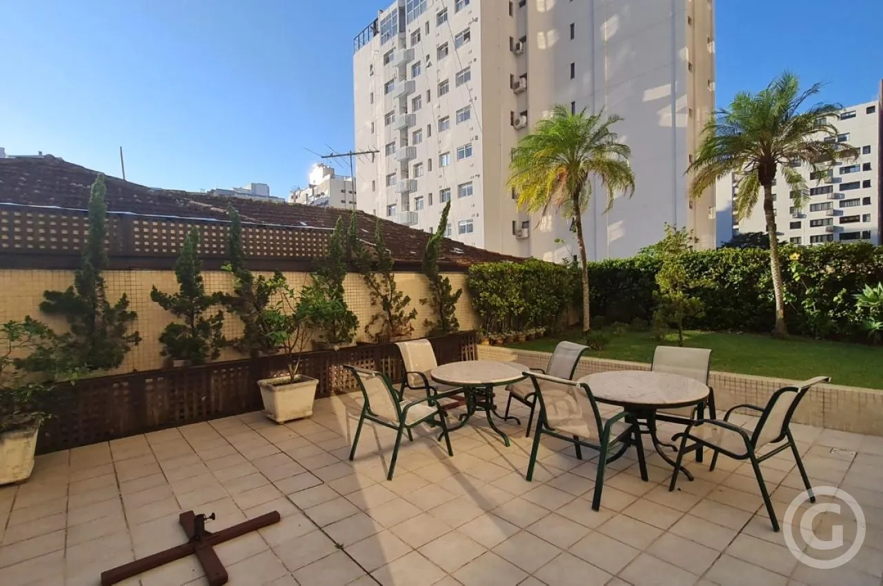 Apartment, 61 m², with a glass-enclosed balcony — photo 5