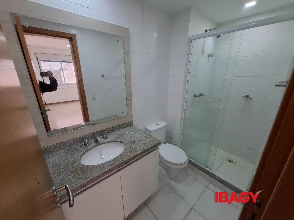 Apartment with 2 en-suite bedrooms, 243 m² and 1 space — photo 5