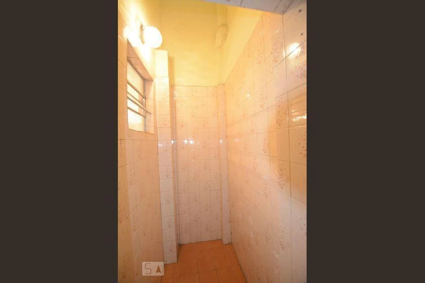 3-bedroom apartment with a glass-enclosed balcony — photo 75