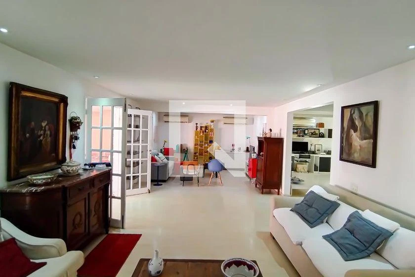 Rental house with 3 bedrooms and an open-plan kitchen — photo 37