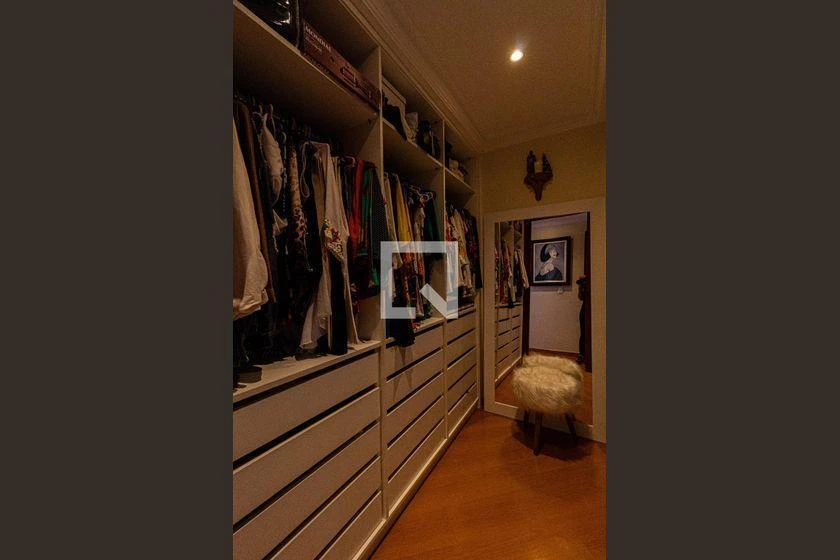 Rental house with 4 en-suite bedrooms and 7 baths, 670 m² — photo 6