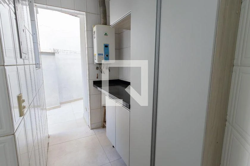 3-bedroom house with a home office in Curitiba — photo 17