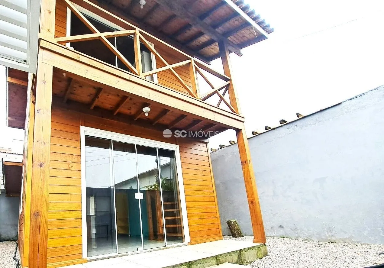 Townhouse with 2 bedrooms, balcony and private garden — photo 17