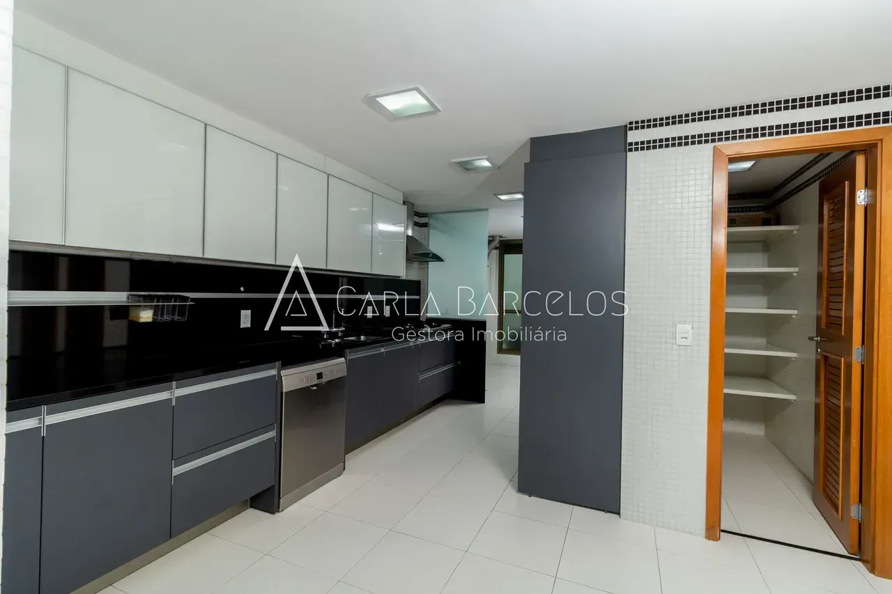 Apartamento com 4 quartos, 5 banheiros e 2 vagas — photo 11
