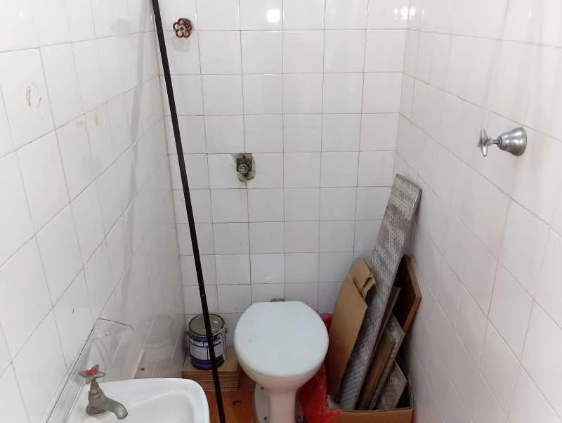 Unfurnished apartment with 3 bedrooms and 2 bathrooms — photo 22
