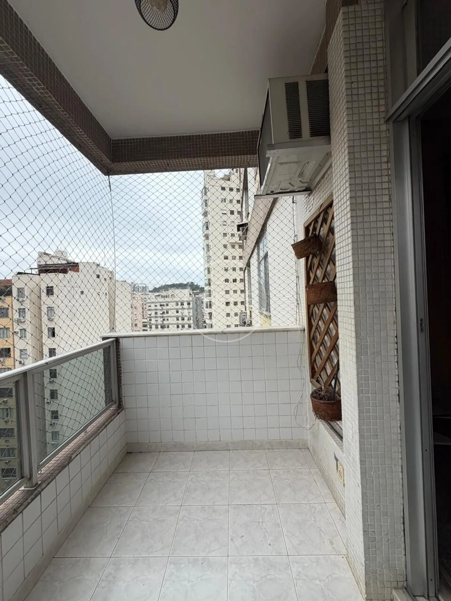 2-bedroom apartment with a home office in Rio de Janeiro — photo 9
