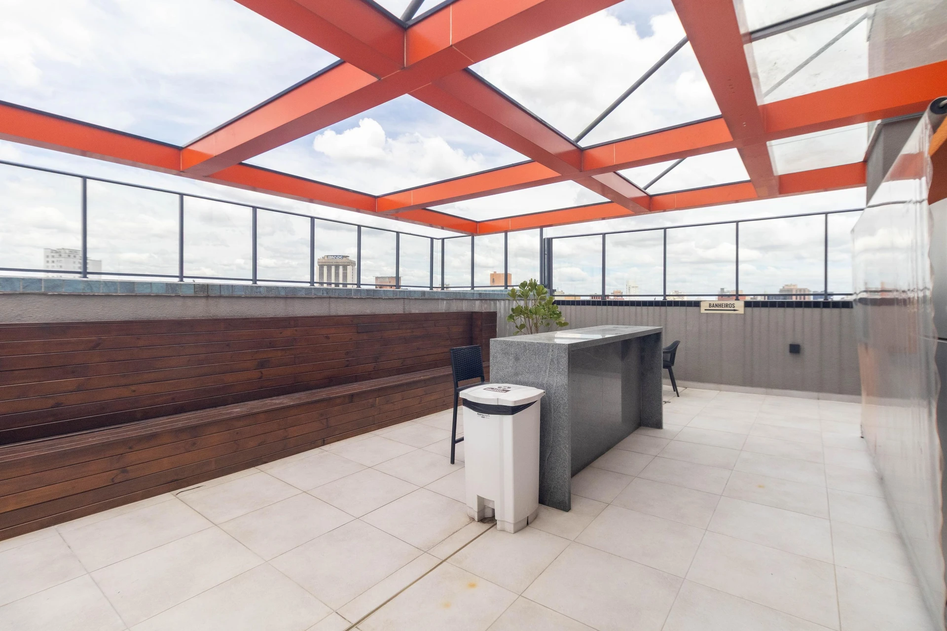 Apartamento mobiliado de 1 quarto com máquina de lavar — photo 33