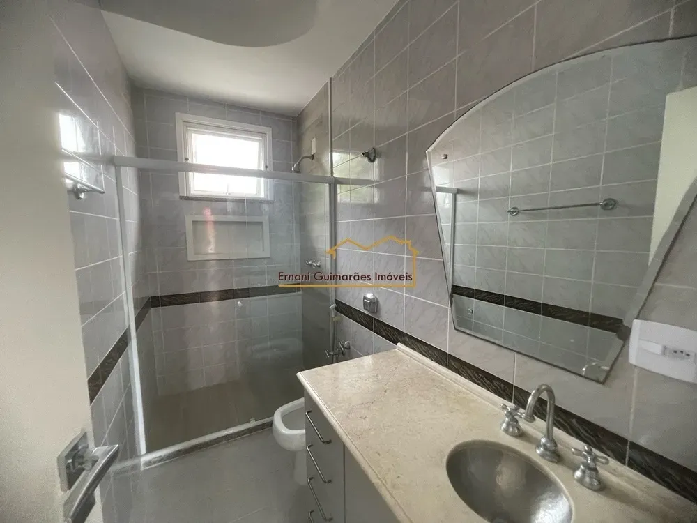 House, 350 m², with a mountain view — photo 24