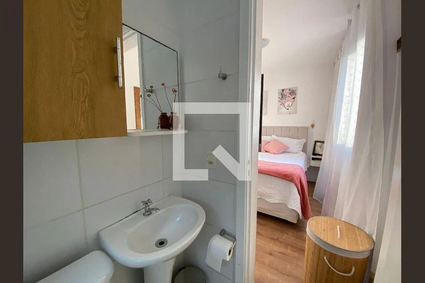 Apartment, 50 m², with wood or laminate floors — photo 34