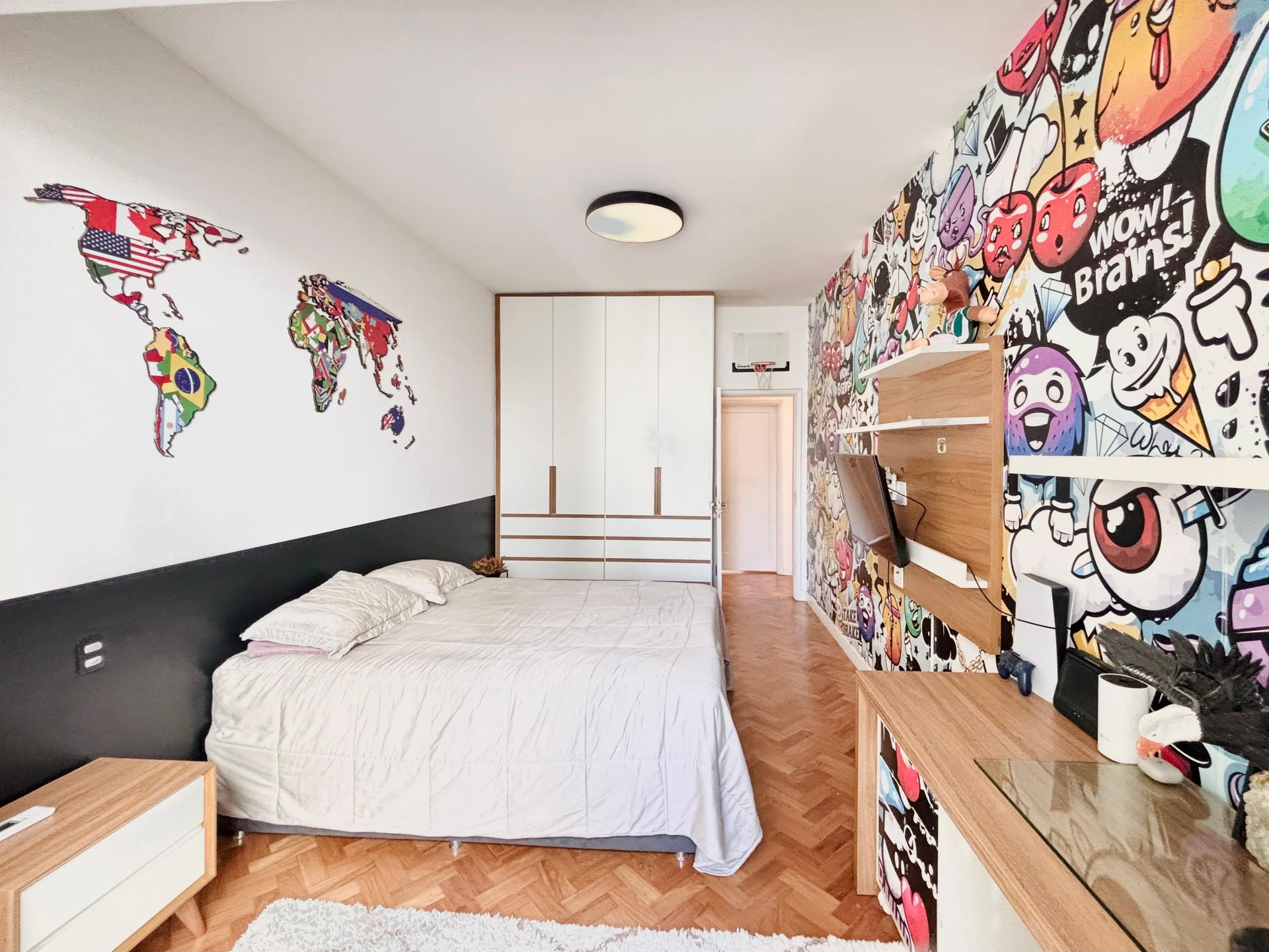 4-bedroom apartment with a home office in Rio de Janeiro — photo 32