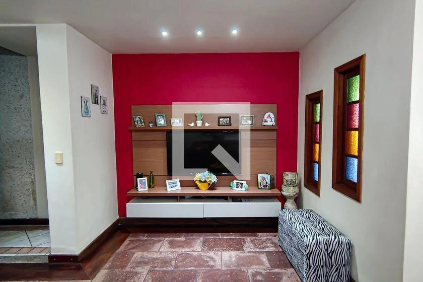 Casa de 420 m² com 4 quartos, 3 vagas e quintal — photo 22