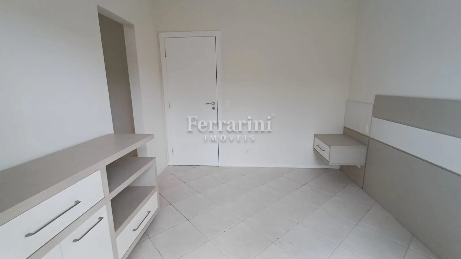 Rental house with 3 bedrooms and 4 bathrooms — photo 39
