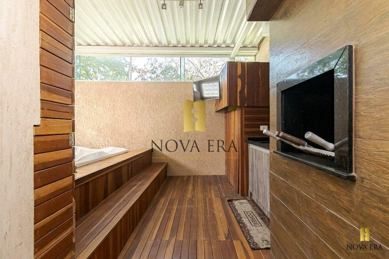 House with a private jacuzzi and 3 bedrooms