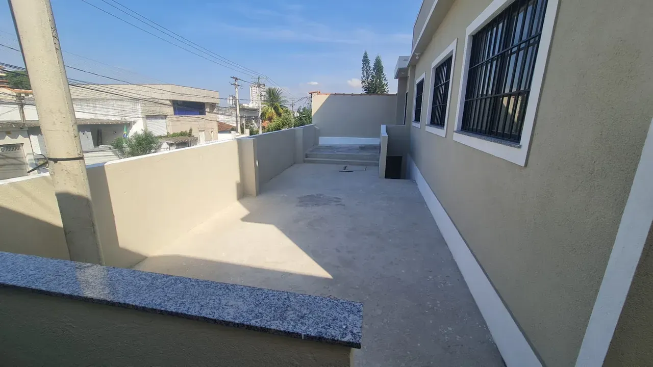 Rental house with 4 bedrooms and 4 bathrooms — photo 29