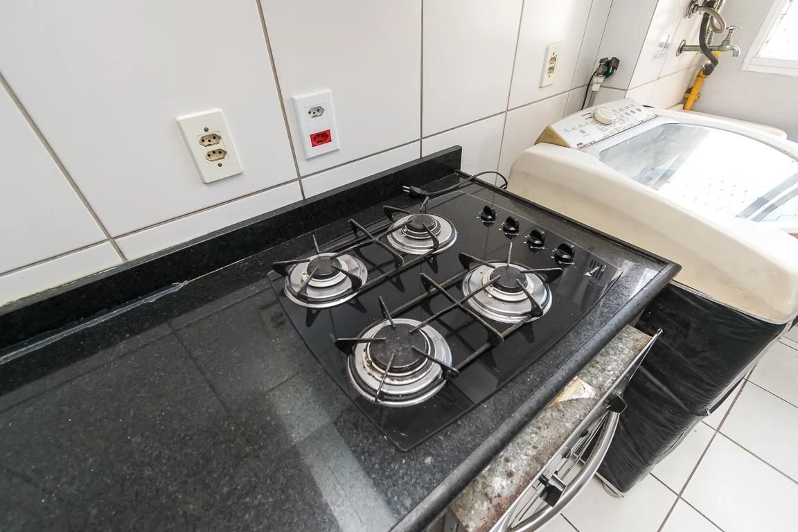 Apartamento amueblado con 2 dormitorios y balcón — photo 20