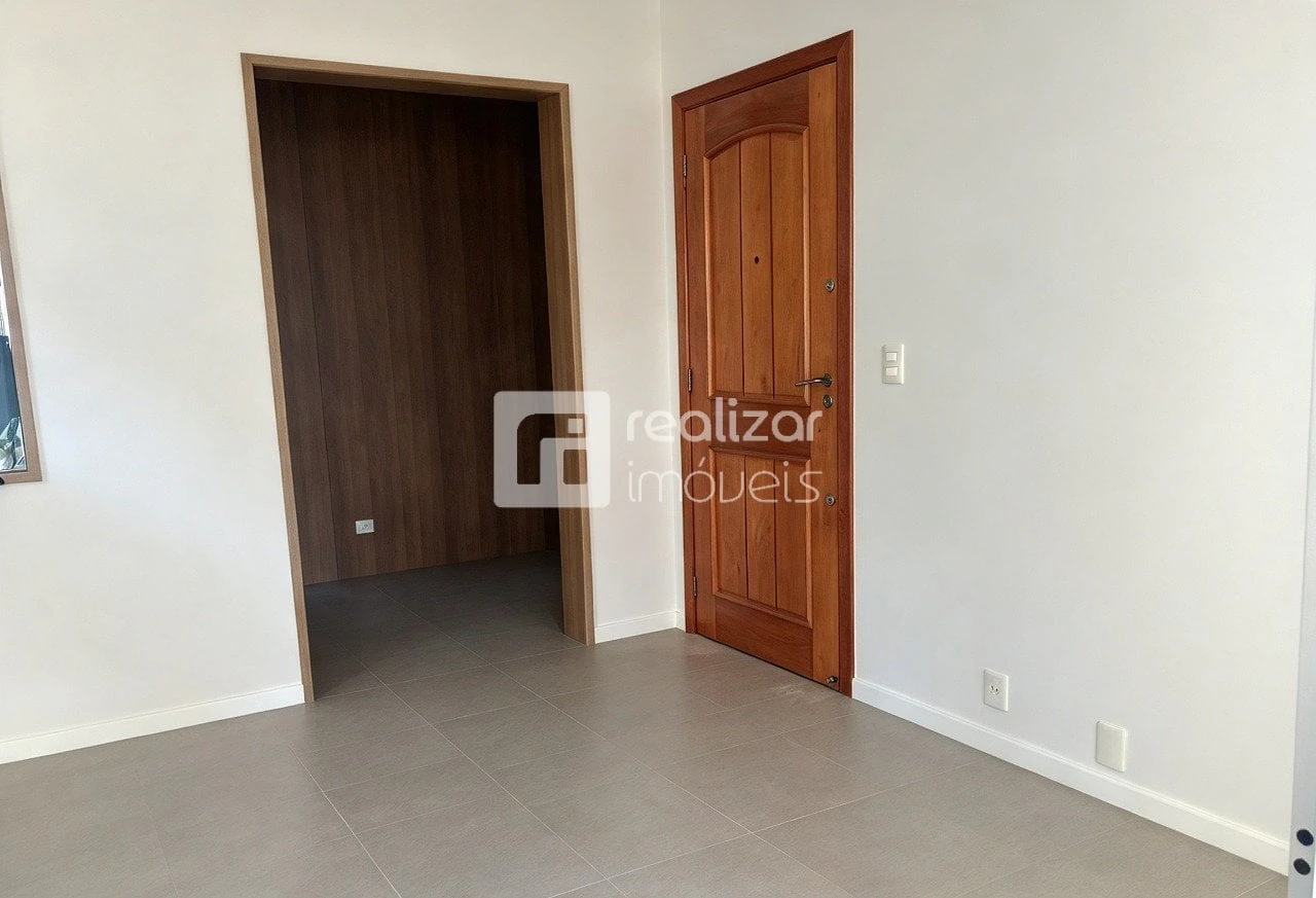 3-bedroom apartment with a private pool in Florianópolis — photo 16