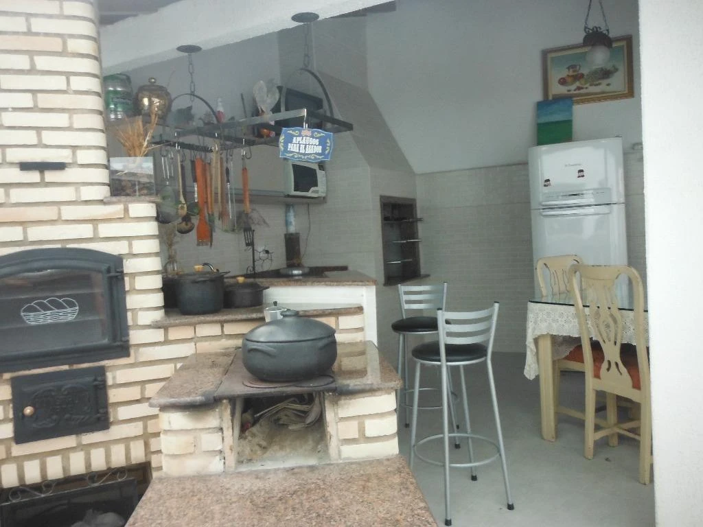Casa mobiliada com 4 suítes e cozinha em conceito aberto — photo 19