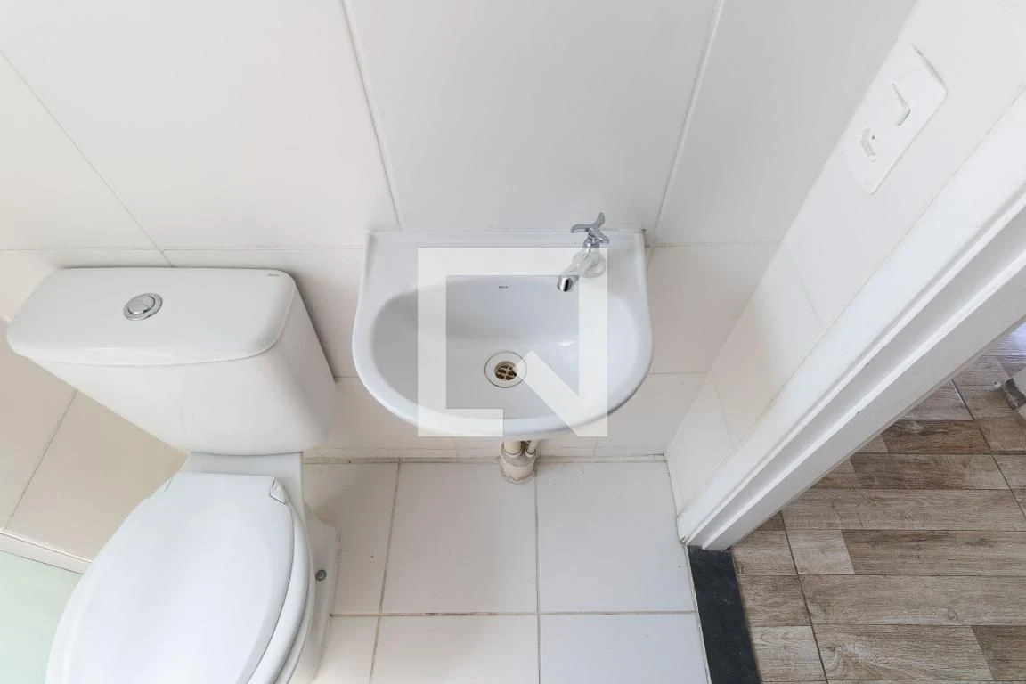 Unfurnished 2-bedroom apartment with 1 bath and parking — photo 19