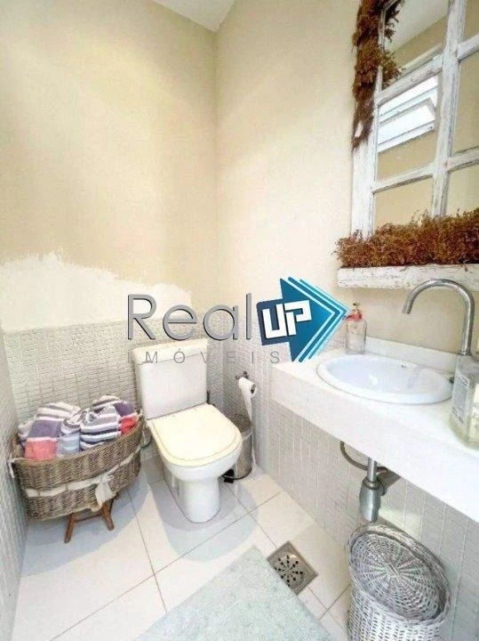 Furnished penthouse with 162 m² and 4 bedrooms — photo 22