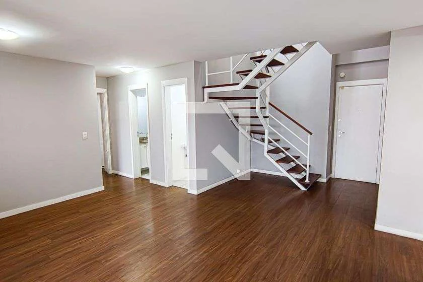 Apartamento vazio de 3 quartos com varanda e 185 m² — photo 7