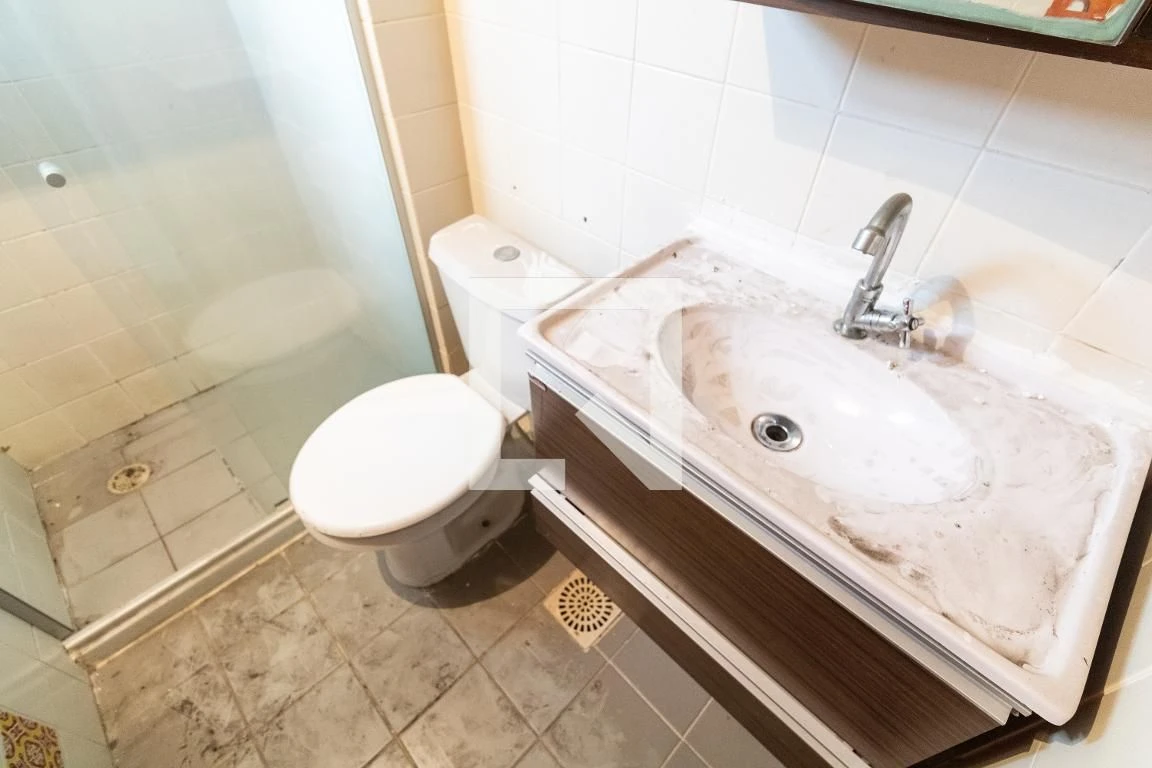 Apartamento de 2 quartos em condomínio com academia — photo 17