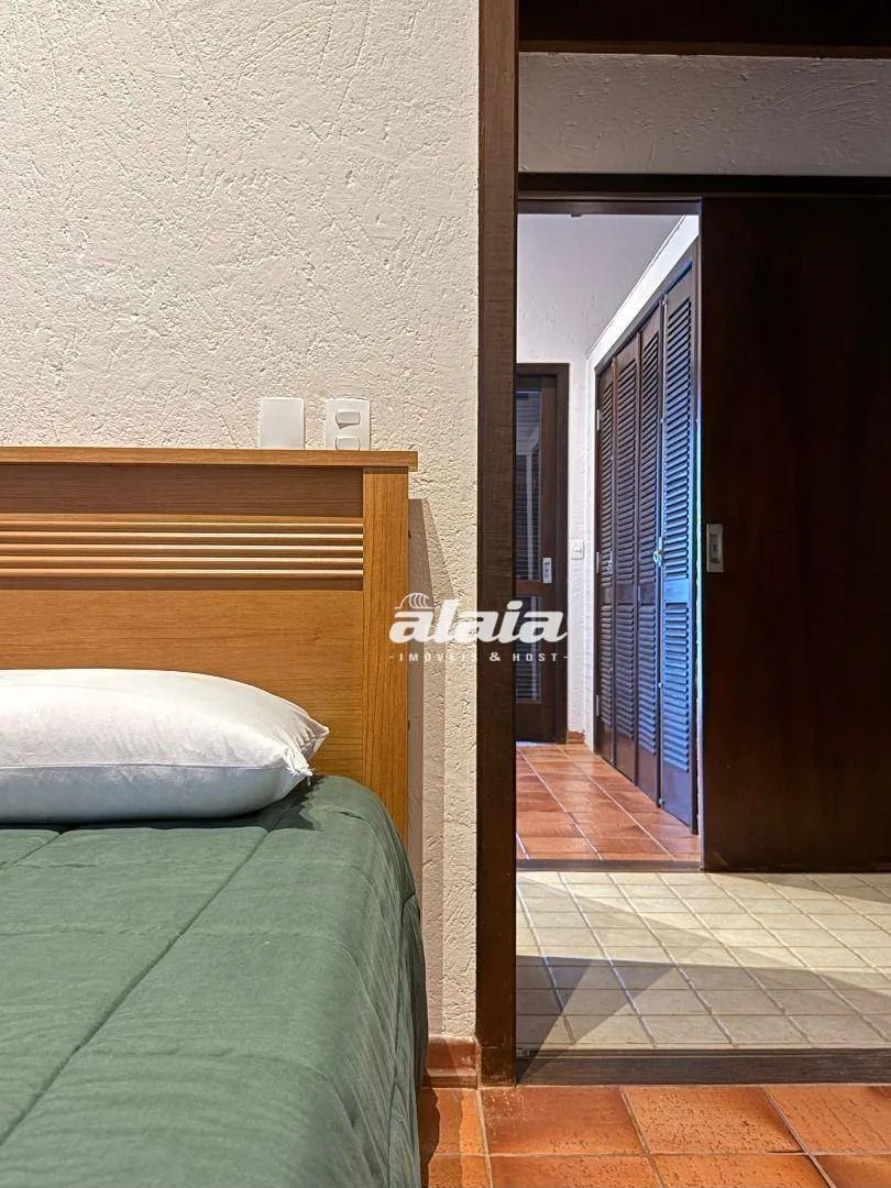 Casa em condomínio com 3 dormitórios e 680 m² — photo 11