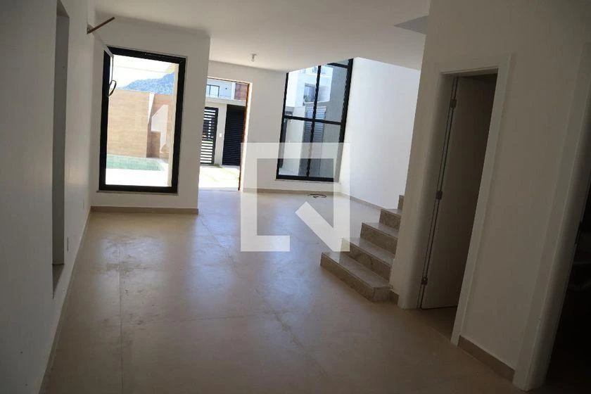 4-bedroom house with a mountain view in Rio de Janeiro — photo 19