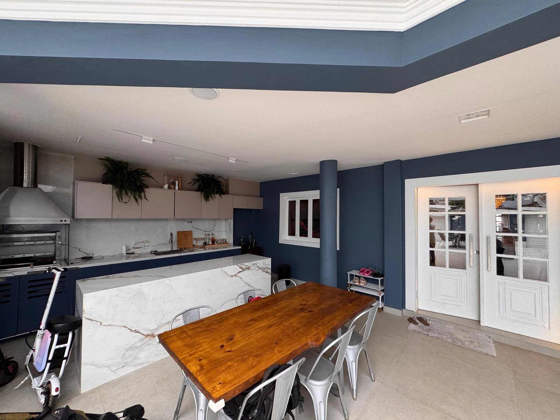 Furnished house, 550 m², with a bathtub — photo 42